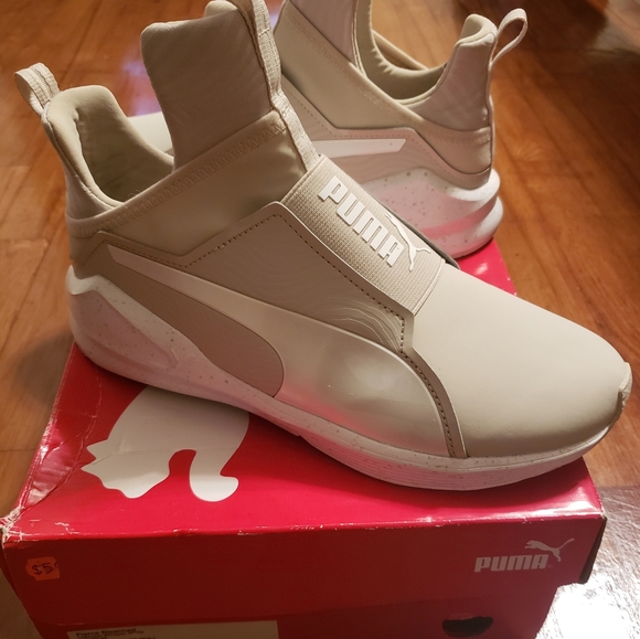 Puma Shoes - Shoes
